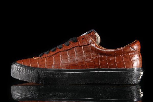 VM001 Croc on Sale